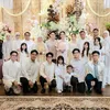 Keluarga dan Teman Dekat Teuku Rassya di Acara Pertungannya dengan Cleantha Islan