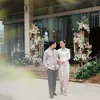 Teuku Rassya dan Cleantha Islan Tampil dengan Busana Serasi di Acara Tunangan