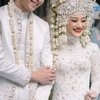 10 Juli 2020: Dinda Hauw dan Rey Mbayang melangsungkan pernikahan dengan mengusung adat Palembang. Pernikahan mereka digelar hanya dihadiri keluarga inti dari kedua belah pihak. Pasangan ini menikah pasca menjalani proses taaruf.