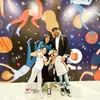 Surya Saputra Bersama Istri dan Anak