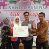 Tommy Kurniawan dan istri