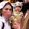 Keluarga Adinda Bakrie Cosplay \&#039;STAR WARS\&#039;