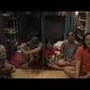 Keluarga super irit trailer