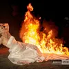 viral, tren viral, trash the dress, tren bakar gaun