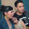 tessa kaunang, sandy tumiwa