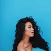 penampilan baru Yura Yunita
