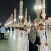 umrah, selebriti umrah, maia estianty umrah