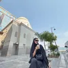 Paula Verhoeven Umrah Cantik Hijab Anak