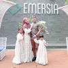Indri Giana istri Riza Muhammad