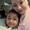 Indri Giana istri Riza Muhammad