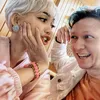 Potret Rina Nose dan suami.