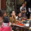 Ungu, Poppy Dharsono