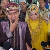 Ustad Solmed - April Jasmine