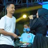 Tasya Rosmala Disawer Bos Madura Muda Ganteng
