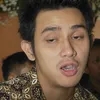 vicky nitinegoro