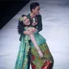 selebriti hamil, kehamilan selebriti, selebriti yang melahirkan