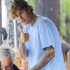 Justin Bieber Dalam Berbagai Outfit