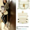 fashion selebriti indonesia, casing handphone termahal, handphone seleb