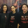 Yasamin Jasem bareng cast Paket Santet