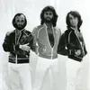 7 Potret Nostalgia Bee Gees