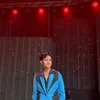 Eby DA pakai jas biru terang