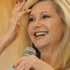 Olivia Newton John Tebarkan Cinta di Jakarta