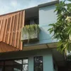 Pernah Sampai Didatangi Debt Collector, Intip 8 Potret Rumah Randy Pangalila yang Mewah