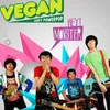 Vegan Tebar Pesona Di Hyper Wave Festival 2013