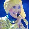Pakai Kuning - Biru, Fatin Shidqia Tampil Centil