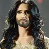 Lady Gaga Ajak Conchita Wurst Tur Bareng?
