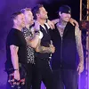 Tutup Prambanan Jazz, Boyzone 'Hadirkan' Sosok Almarhum Stephen Gately ke Panggung