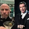 John Travolta Ubah Gaya Rambut di Awal Tahun, Botak Kece!