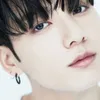 Jungkook dan V BTS Tuntut YouTuber Sojang Rp 1 Miliar Karena Penyebaran Berita Palsu dan Pencemaran Nama Baik