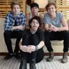 Rindu Tak Terbendung, 5SOS Sulit Bertemu Keluarga Sendiri