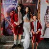 6 Potret Indah Kalalo Rayakan Ulang Tahun Suami, Unik Bertema Rock and Roll - Tampil Kompak Bersama Anak