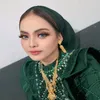 7 Potret Kenakan Hijab dan Cadar, Putri Isnari Didoakan Tetap Istiqomah oleh Netizen