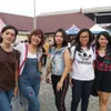 Begini Gaya Geng Ibu-Ibu Meriahkan The 90's Festival, Seru-Seruan Bareng