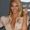 Beyonce, U2, Foo Fighters Berebut Jadi Headline
