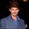 Johnny Depp Garap Video Klip Band Inggris