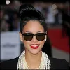 Rihanna Pengen Jadi Lady Rocker?