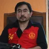 Masih Bisa Lihat dan Dengar, Gatot Brajamusti Hadir Sidang Pakai Kursi Roda