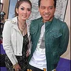 Anang - Syahrini 'Curhat' di Venue Terbuka
