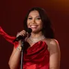 Anggun Tampil Memukau dengan Gaun Merah di SNADA Indonesia 2026