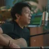 Ariel NOAH Duet Bareng Dinda Ghania, Coba Tantangan dengan Vibe Musik Gen Z