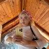 Arti dan Makna Lagu Coincidence Sabrina Carpenter Bikin Pendengar Terpukul