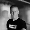 Arti dan Makna Lagu Heaven Bryan Adams, Menggambarkan Perjalanan Cinta yang Penuh Perjuangan