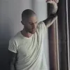 Arti dan Makna Lagu Locked Away - R. City ft. Adam Levine, Tentang Rasa Cemas Dalam Hubungan