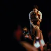 Arti dan Makna Lagu Semua Lagu Cinta Terdengar Sama yang Menggambarkan Jenuh dalam Romansa