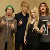 Avril Lavigne Jadi Kolaborator di Lagu Baru One Ok Rock