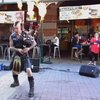 Inilah Bagpipes, Musik Metal dan Semburan Api Dalam Satu Kemasan